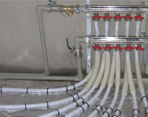 冬季來(lái)臨前，地暖的清洗必不可少